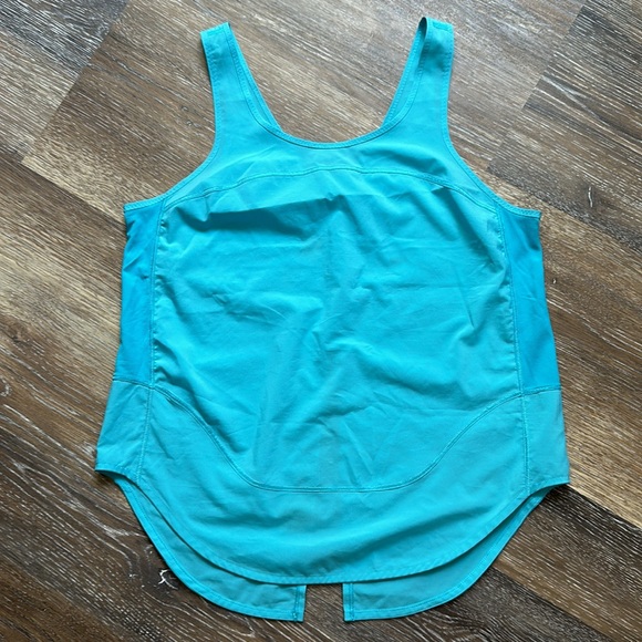 Lululemon Run Featherweight Split Back Singlet Tank Spry Blue - Picture 4 of 4